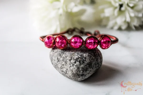 Crackle bead cuff bangle bracelet