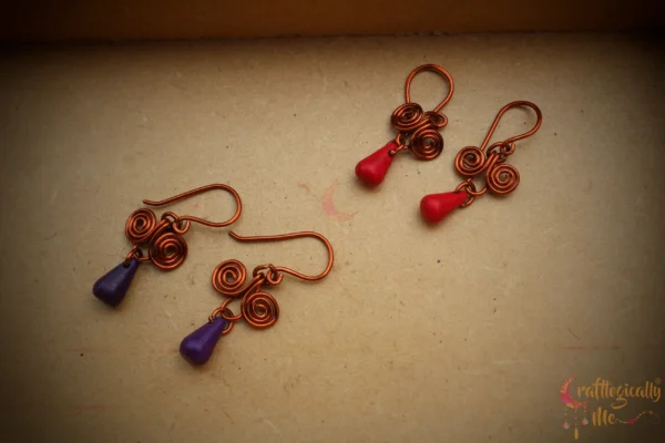 Swirl Small drop earrings