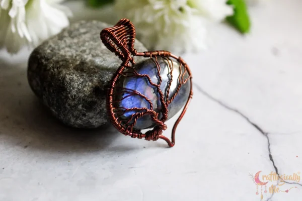 Blue Labradorite oval-drop tree of life pendant - Image 4