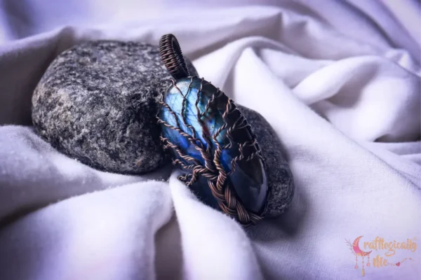 Blue Flash Labradorite braided tree wrap