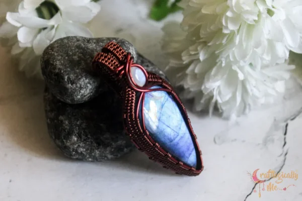 Blue Labradorite and Moonstone drop wrap - Image 9