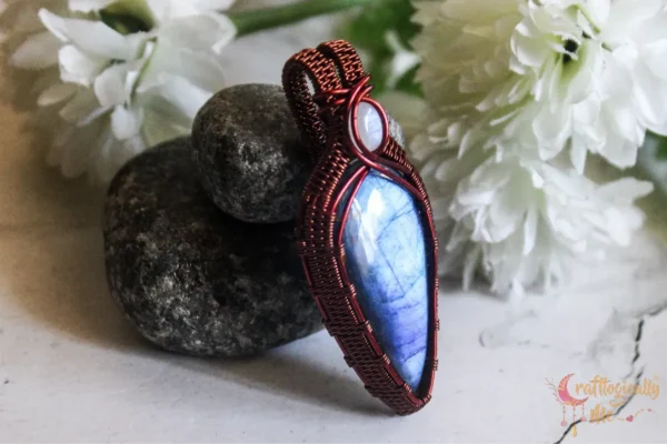 Blue Labradorite and Moonstone drop wrap - Image 2