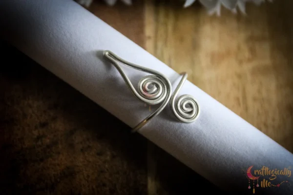 Silver Leafy swirl adjustable ring