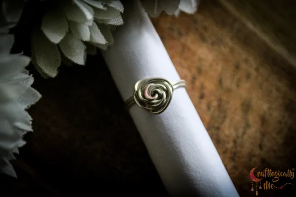 Silver rose adjustable ring - Image 3