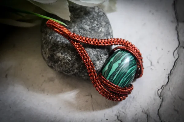 Malachite oval wrap pendant - Image 3