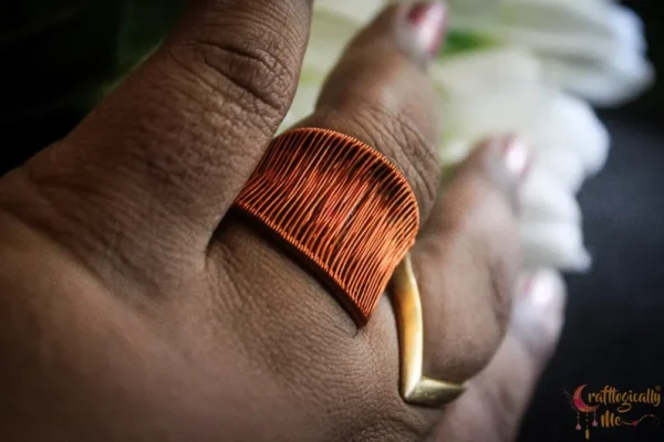 Leaf wire loom Ring - Image 2